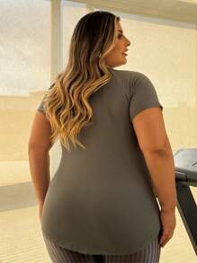 Plus Size Sports Top In Dry Fit Fabric - Light, Comfortable And Perfect For Training And Casual! - 灰色 - 查看 3