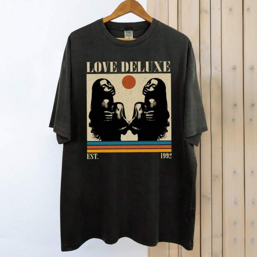 Love Deluxe Sade Album Shirt, Love Deluxe Shirt, Sade Shirt, Vintage T-Shirt, Retro Shirt, Classic Movie Shirt, Gifts For Him - màu đen - Xem 1