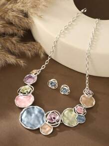 1 Set de 2 piezas Conjunto de joyería elegante y vintage de flores geométricas de aleación de zinc esmaltadas y coloridas, que incluye collar colgante y pendientes, adecuado para uso diario, fiestas, citas, vacaciones y como regalo para mujeres