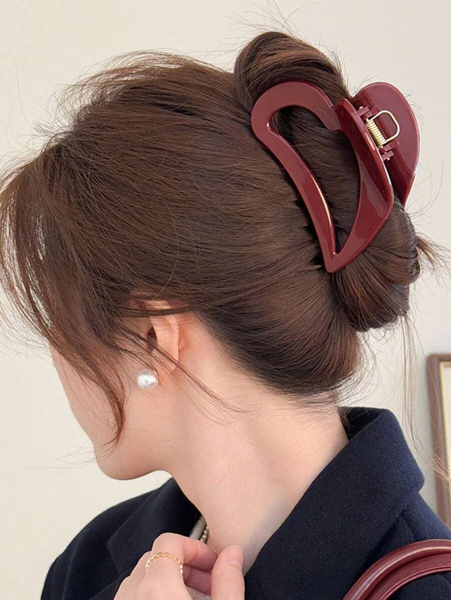 Thickened Luxurious Niche High-End French Style New Occipital Elegant Bun Maker Hair Clip, Heart Shaped Hair Claw Hair Accessory