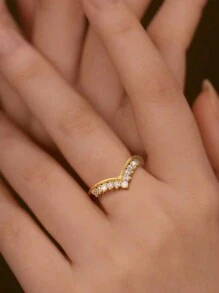 1 pieza Anillo apilable en forma de V elegante con circonita, de plata de ley 925, joyería exquisita, regalo para fiestas, cumpleaños, adecuado para uso diario y citas de mujeres - Anillo de corona en forma de V con diamantes - Ver 3