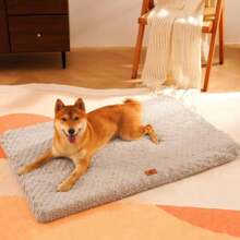 1pc Plush Thick & Enlarged Rectangular Pet Mat, Dog Bed, Cat Bed, Washable, Dirt-Resistant, Wear-Resistant, Soft & Comfortable, Suitable For Medium & Large Dogs And Cats, High-Quality Dog/Cat Bed, Multi-Season, Multiple Colors Available