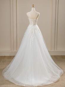 Lace Embroidery V-Neck Fishtail Backless Wedding Dress - White - View 3
