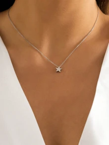 1 “简约不锈钢女士项链，配有五角星吊坠 - 适合日常佩戴”