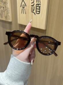 1 Stück/2 Stück/3 Stück/4 Stück Damen Mode Brillen 2025 Neu Rund Multi-Farben Mode Brillen geeignet für Ausflüge, Reisen, Vintage Stil, Musikfestivals, vielseitig einsetzbar für Sommerurlaub am Strand, Outdoor, Reisen