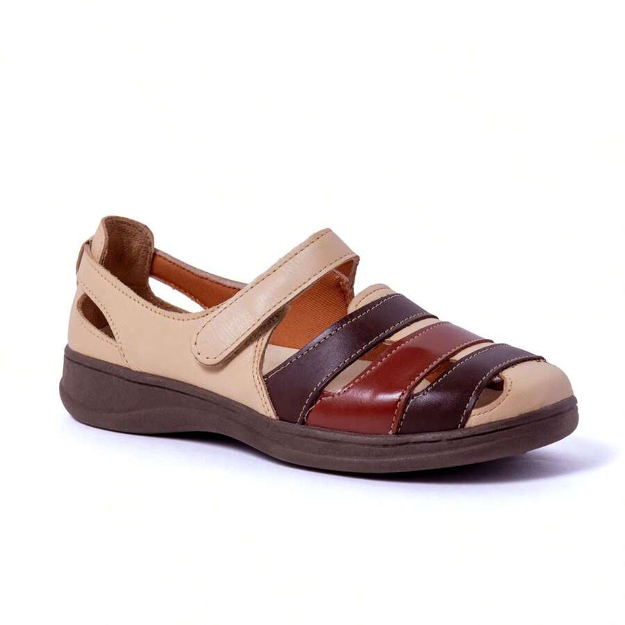 Women Platforms & Wedge Sandals - 米色 - 查看 1