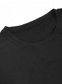 Midsommar May Queen Flower Dress Uni Classic T-Shirt - Black - View 3