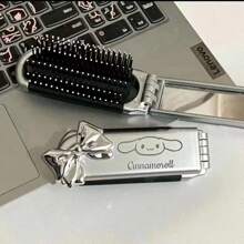 Sanrio Sanrio,Portable Folding Airbag Comb, Easy To Carry And Store, Dual-Purpose Makeup Mirror Comb Integrated Mirror Comb.