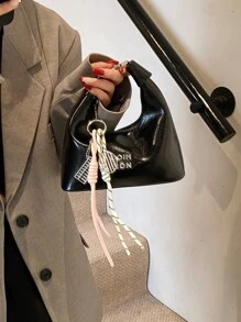 Novo tecido impermeável PU de cor sólida da moda Joker, design de decoração com padrão de letras, abertura e fechamento com zíper, bolsas, bolsas quadradas, bolsas cor de vinho, com design de decoração com pingente, pode ser pendurado, adequado para compras.