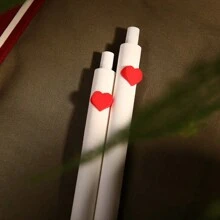 10 pièces/set Stylos décoratifs neutres au design romantique en forme de cœur - encre noire - design à la mode - écriture fluide - convient aux étudiants et au bureau - cadeau de la Saint-Valentin - bon rapport qualité-prix - indispensable pour les étudiants, polyvalent pour le bureau et les études
