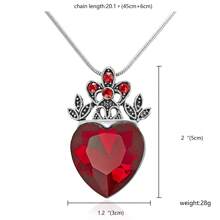 Collar con colgante en forma de corazón y corona roja sencilla