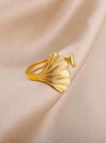 Delicados anéis de aço inoxidável com folhas de ginkgo e concha de sereia, cor dourada, duas folhas, franjas, anel aberto ajustável para mulheres, banhado a ouro 18K, à prova d'água, antidesbotamento, joias de casamento, férias, acessórios de uso diário, presentes para ela