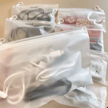 50 piezas/100 piezas Bolsas transparentes con lengüeta para extraer, para almacenamiento de accesorios de papelería como pinceles y plumas, organizador de hogar, ropa de mujer para invierno como camisetas blancas, pantalones negros, vestidos, ropa de primavera, vestidos elegantes, blusas blancas de manga larga, monos blancos, vestidos de primavera, ropa de primavera, minimalista, blusas de verano