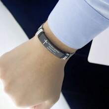 Bracelet inspirant en acier inoxydable personnalisable - Bracelet en silicone réglable, bijou motivationnel unisexe convenant aux amis, à la famille et aux cadeaux de fête. Bracelet en maille d'acier inoxydable pour hommes avec textes personnalisés gravés - mode, fermoir réglable, cadeau idéal pour le petit ami ou l'ami - Multicolore - Voir 4