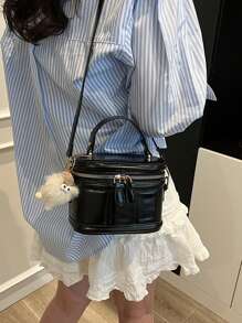 时尚棕色复古 PU 迷你手提包（含毛绒吊坠）