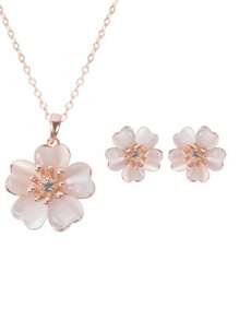 1 件猫眼水钻花项链和 1 对配套耳环，精致珠宝套装