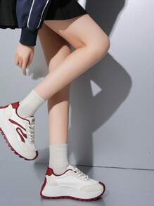 1 para koreańskich grubych trampek damskich, platforma, codzienne buty sportowe na wiosnę 2025 r.