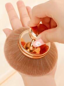 超大号美黑身体化妆刷 美黑背部化妆刷 宽版艺伎古铜色混合美黑化妆刷 椭圆形面部及腿部化妆刷 玫瑰金粉底化妆刷 防晒刷 最佳面部及身体美黑产品，粉底刷，遮瑕刷，腮红刷，修容刷，腮红刷，古铜粉刷，散粉刷，粉底刷，腮红刷 - 玫瑰金 - 查看 7