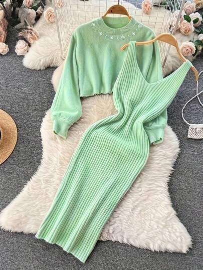 优雅串珠圆领短款针织上衣+高腰针织连衣裙两件套，女装秋冬优雅休闲针织两件套毛衣套装，女装街头风