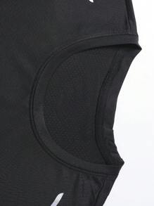 Boyfriend Style Men's Solid Color Ultralight Quick Dry Sport T-Shirt, Breathable Lightweight Top For Fitness Training Workout Running Gym