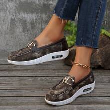 Zapatos casuales de plataforma con hebilla de metal para mujer talla grande, nuevo modelo primavera otoño 2024