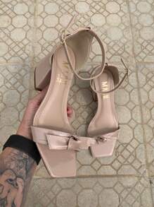 Women's Flávia Block Heel Sandal