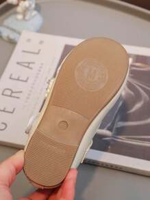 1 Pair Girl Minimalist Elegant Leather Flat Shoes, Suitable For Summer