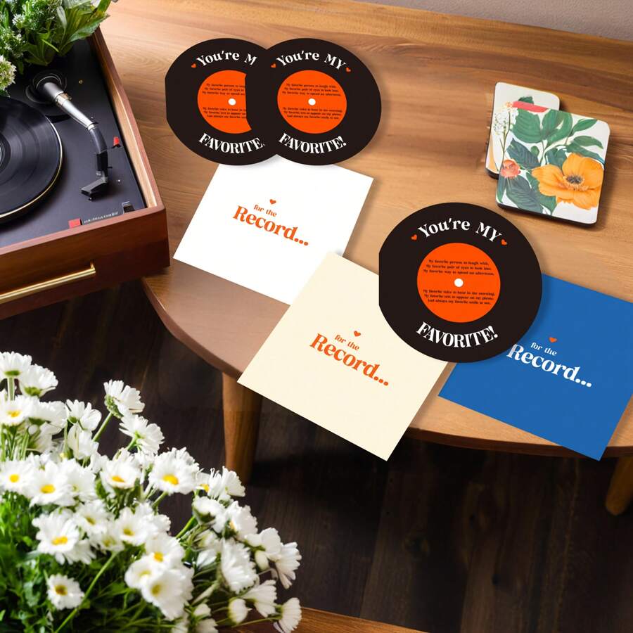 优质蜜蜂周年纪念卡带信封，是送给丈夫、妻子、男朋友、女朋友的浪漫贴心礼物，适合周年纪念、情人节、爱情故事，5 种颜色可选：黄色、橙色、蓝色、白色、粉色