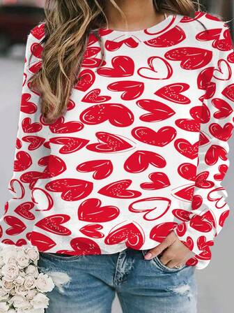 爱心印花可爱红色上衣，适合新年穿着