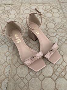 Women's Flávia Block Heel Sandal