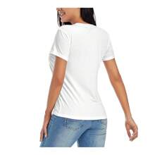 Camiseta de anime con ilustraciones coloridas y motivos de manga - Blanco - Ver 4