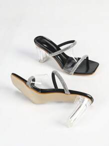 Sandales à la mode pour femmes avec une partie supérieure transparente ornée de strass, un design carré élégant et des mules à talons épais avec des talons hauts transparents. Elles sont polyvalentes et élégantes, parfaites pour les fêtes d'été charmantes et les occasions de la Saint-Valentin. - noir - Voir 6