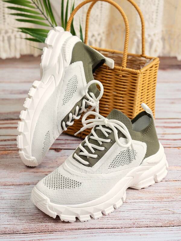 1 par de zapatillas casuales con cordones, transpirables y planas para mujer, zapatillas deportivas ligeras de suela baja para uso al aire libre y running