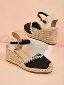 Royalfashion Espadrilles On A Moniz Booty