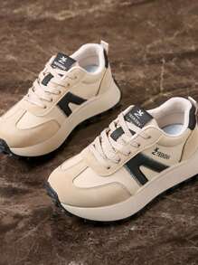 2025New Spring And Summer Plus Size Women's Outdoor Sports Shoes, Lace-Up, Breathable Running Shoes, Anti-Slip, Black