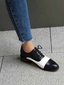 Women's Flat Oxford Shoes, New Collegiate Style Small Leather Shoes, Lace-Up Contrast Color Brogues
