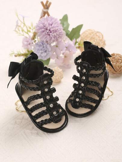 全新夏季经典透气软底凉鞋（适合0-1岁婴儿）