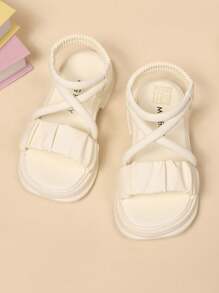 Sandálias Coreanas Casuais Versáteis de Listras PU para Meninas, Nova Sola Macia, Moda Pé Aberto Antiderrapante, Adequadas para Férias na Praia, Primavera e Verão - Bege - Visão 3