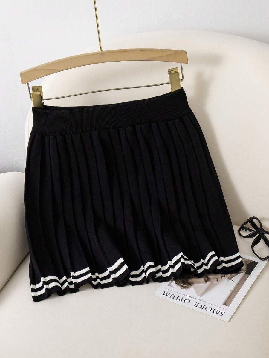 Spring Summer Short Women Fashion Mini Knit Skirt - Black - View 1
