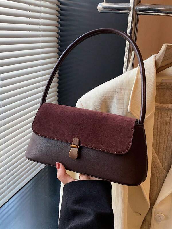 حقيبة جديدة بنمط نيتش باجيت 2025 ذات طراز فرنسي تُحمل تحت الذراع خصيصًا للتنقل في المدينة