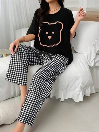 2 件套女士休闲家居服套装，纯色熊格子印花 T 恤和格子及踝长裤，圆领，英式风格，舒适睡衣，春夏，新款两件套