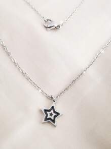 1 件不锈钢简约星形吊坠项链