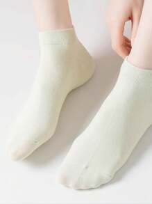 6 Pairs Breathable Women Short Sports Socks, Summer/Autumn Thin Ankle Socks, Non-Slip - Multicolor - View 3