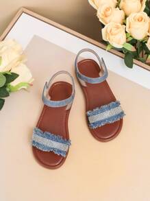1 Pair Fashion Cute Denim Fringe Rhinestone Flat Outdoor Sandals, Suitable For Summer