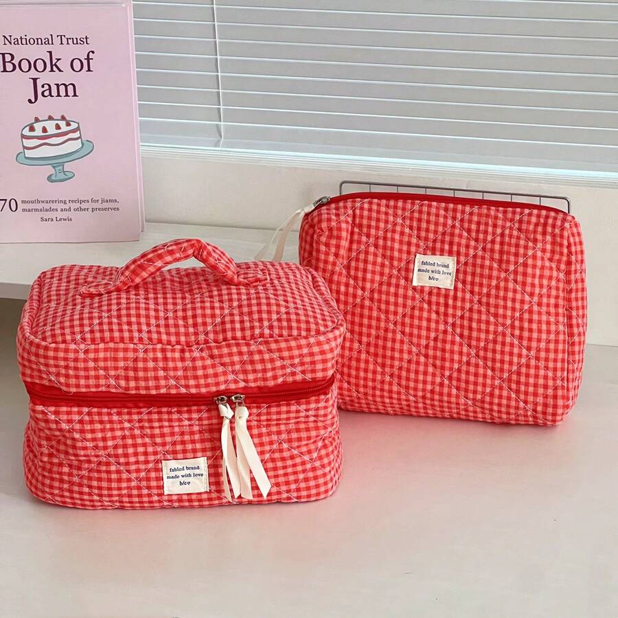 1 Pc Red Berry Plaid Make Up Bag For Women Travel Large Red Cosmetic Bag Pouch Handheld Makeup Bag Portable Toiletry Washing Bag, Makeup Bag, Make Up Bag, Makeup Bags, Cosmetic Bag, Makeup Organiser, Makeup Pouch, Bag, Vanity, Make Up Pouch, Pouch Bag, Make Up Bags, Small Makeup Bag, Makeup Pouch, Cosmetic Bag, Large Capacity, Large Makeup Bag, Christmas Gifts, Pouch, Gifts For Women, Pouch, Clutch / Small Handbag, , Makeup Organizer, Makeup Organize, Pouch, Brush Holder, Mini Pouch, Large Capacity Pouch, Gifts For Women, Christmas Gifts, Gift Ideas For Women - Red - View 1