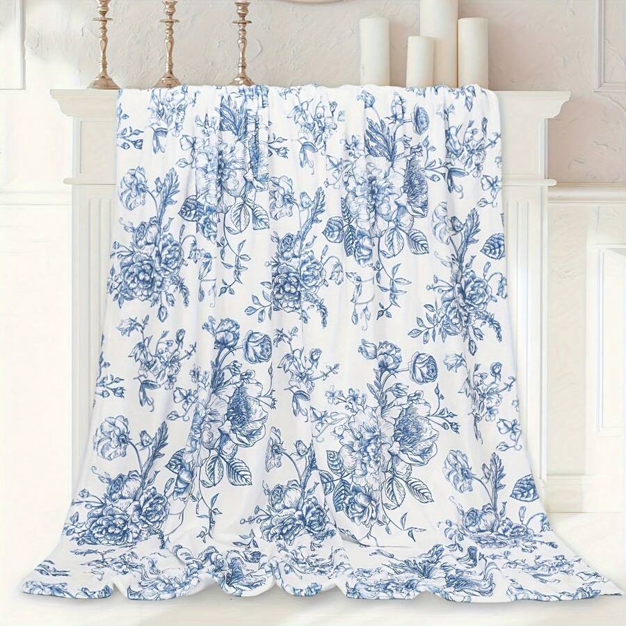 1pc Blue Floral Velvet Blanket – Soft, Cozy, And Tear-Resistant Flannel Throw For Home, Sofa, Or Camping, All-Season Comfort, Machine Washable, Elegant Pastel Design, Decorative Cover | Vintage Floral Print | Quilted Flannel - Đầy màu sắc - Xem 1