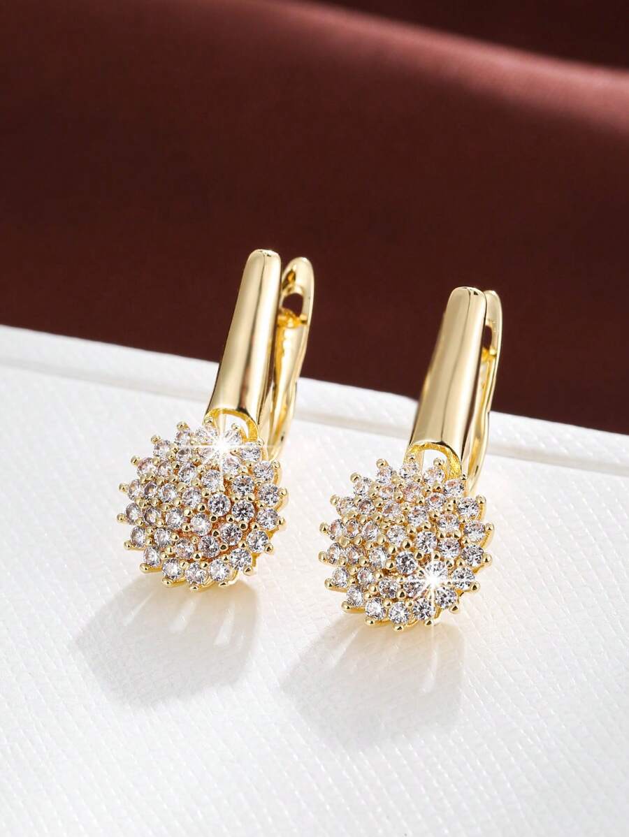 1 对优雅花朵设计锆石镶嵌时尚耳环