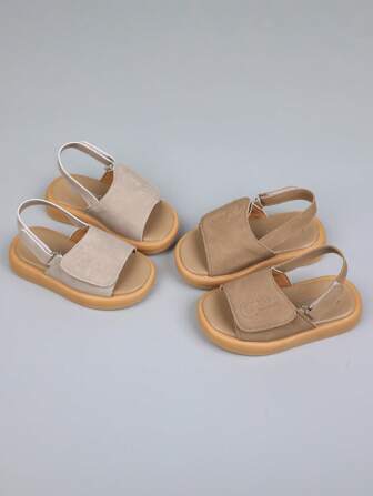 一双男女通用夏季新款婴儿凉鞋，适合男孩和女孩，儿童防滑软底步行鞋，鞋头，沙滩鞋