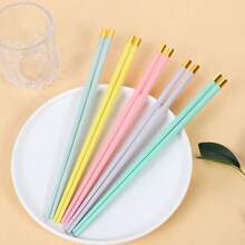 5Pairs Multicolor Scenic Pattern Chopsticks, Chinese Chopsticks Reusable Fiberglass Dishwasher Friendly, For Sushi, Ramen, Asian Cuisine, Matte Non-Slip Family/ Hotel/ Restaurant Japanese Chop Sticks, Christmas&New Year Chopstick Gift, Traditional Red(Random Color And Style)