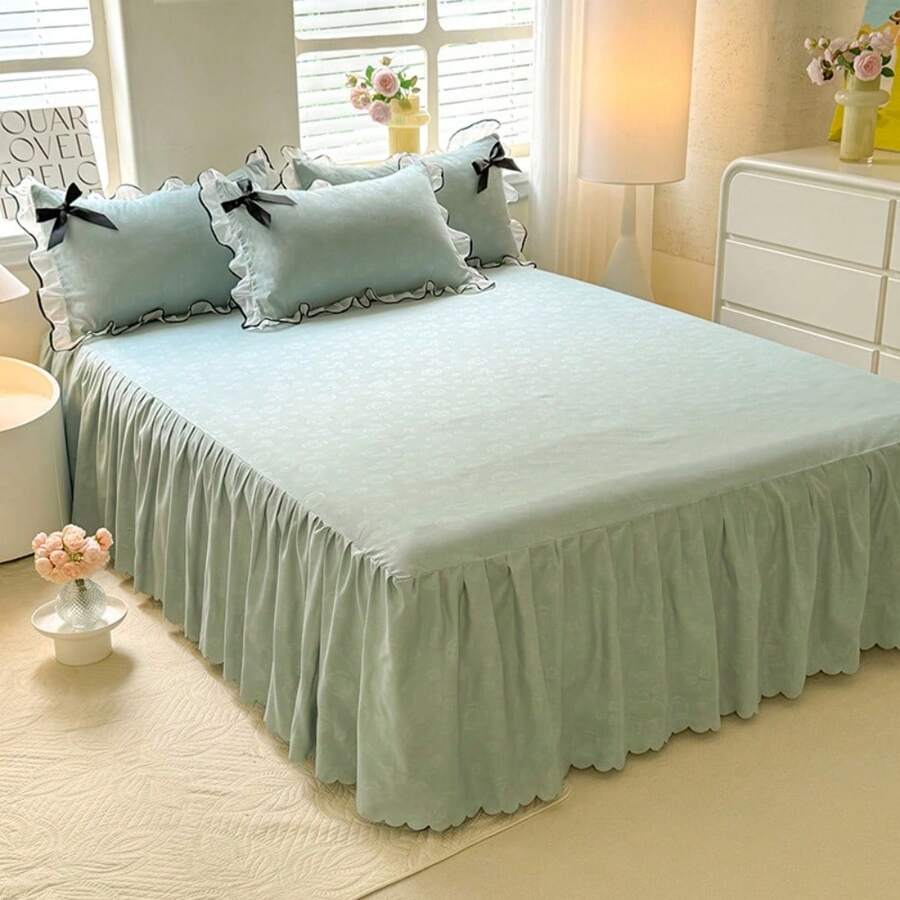 1 件纯色花卉压花床裙 - 柔软床上用品 - 綠色 - 查看 1